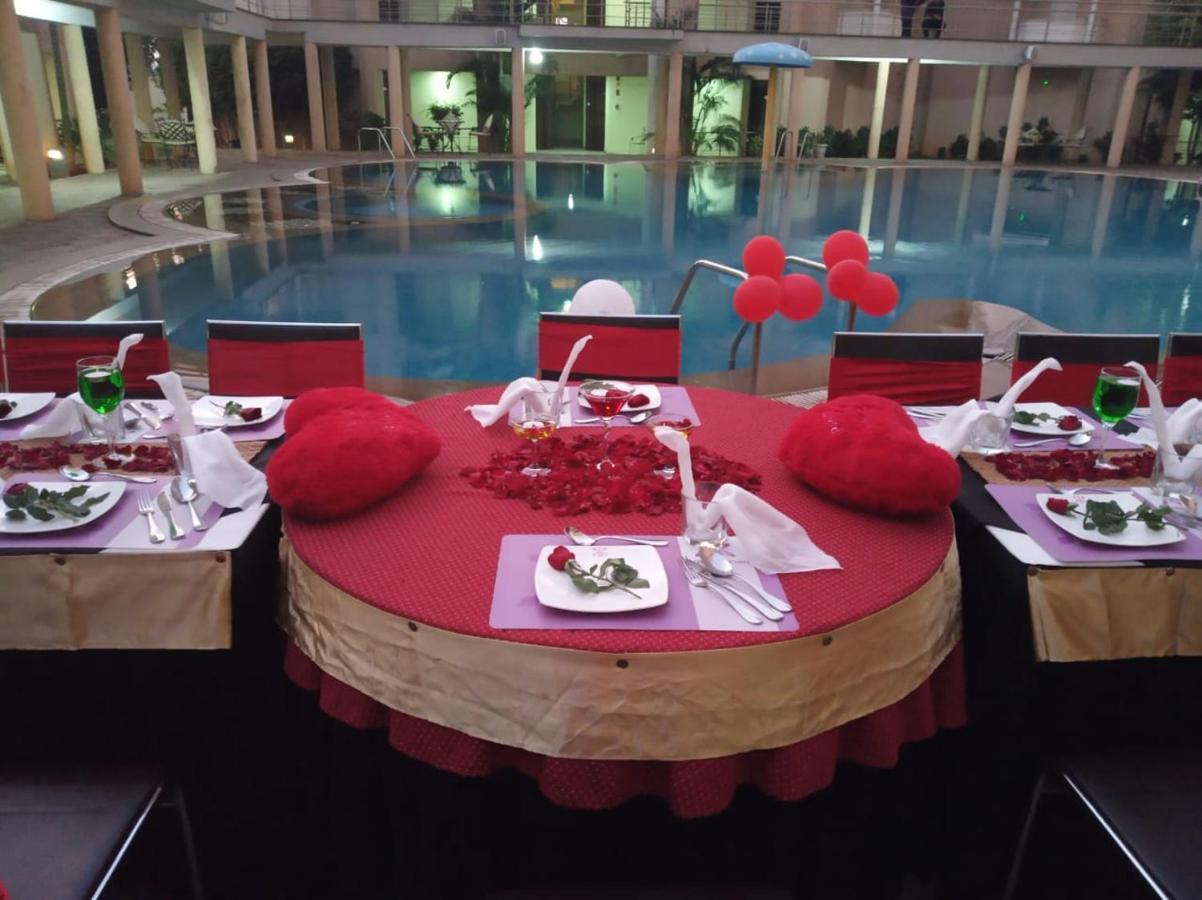 Royal Orchid Central Kireeti Hampi, Hospet Exterior foto
